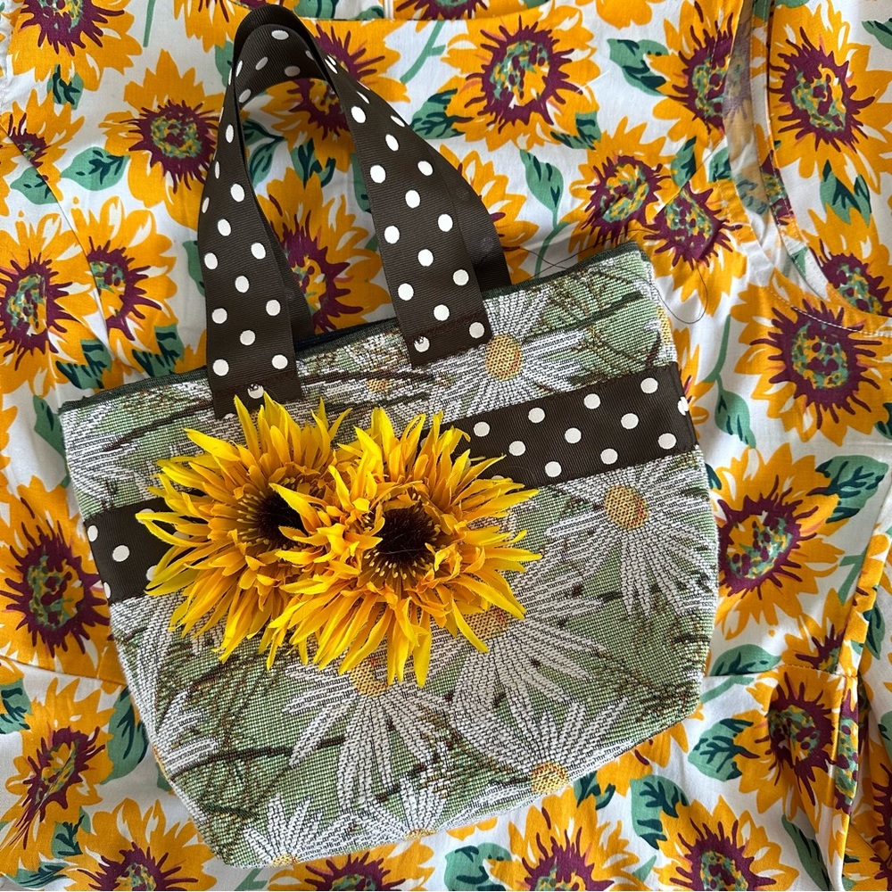VINTAGE Style Sunflower Print Swing Dress w/Matching Purse - Picture 6 of 8